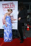 th_81716_Kristen_Bell_-_Forgetting_Sarah_Marshall_premiere_in_Hollywood_-_April_10_2008_262_122_1108lo.jpg